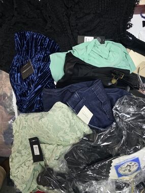 Assorted Women's Clothing Size S Bundle 7 For $70